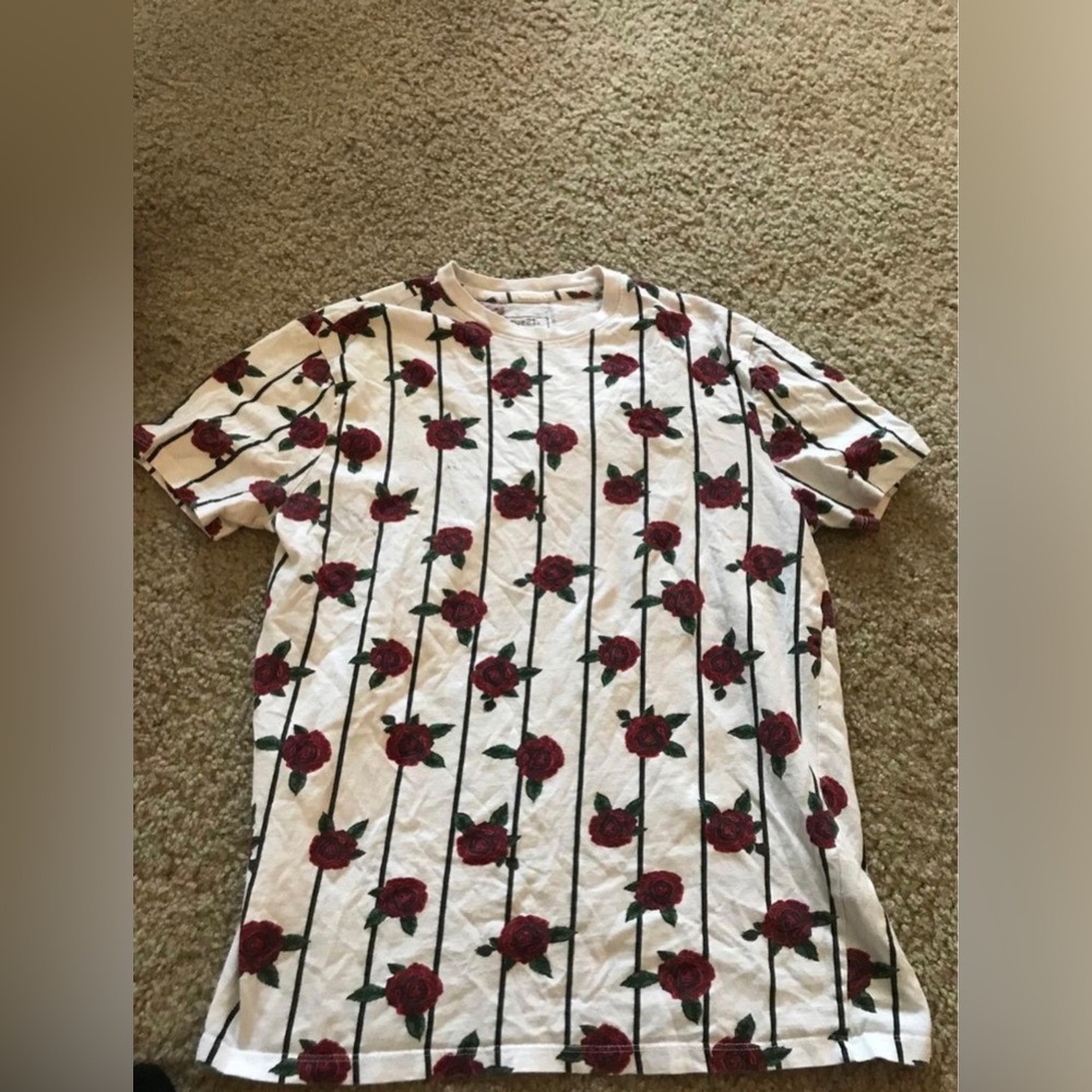 Rue 21 shirt